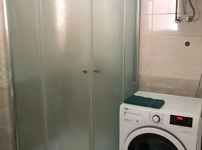 Summer Kumbor Daire *