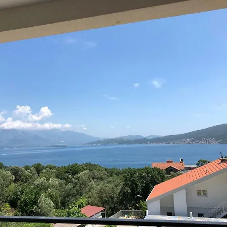 Summer Kumbor 公寓